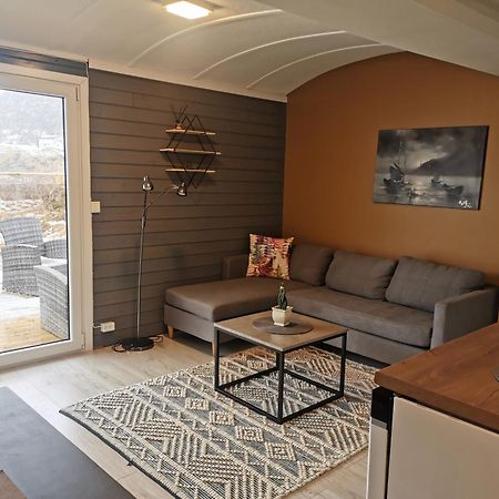 Polar Spot Camping Hotell Nygardsjoen Rom bilde